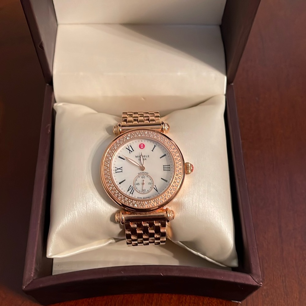 MICHELE Caber rose gold Watch with all extra pieces to attach .Need battery.